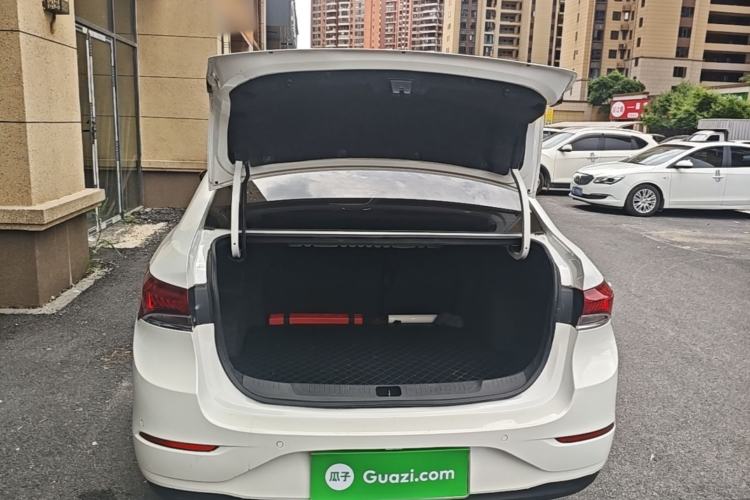 Used Buick GT 2019 18T Automatic Connected Elite Model China VI Standard Trunk