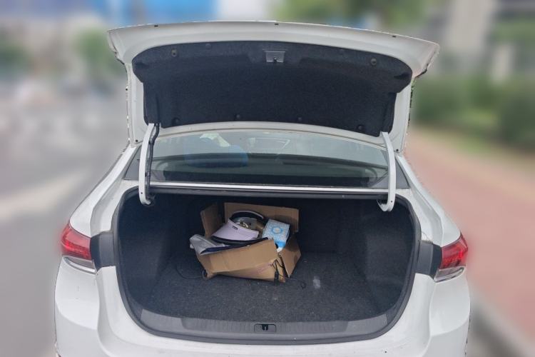 Used Buick GT 2019 18T Automatic Connected Elite Model China VI Standard Trunk