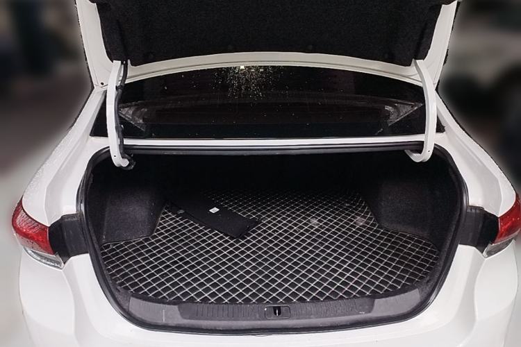 Used Buick GT 2019 18T Automatic Connected Elite Model China VI Standard Trunk