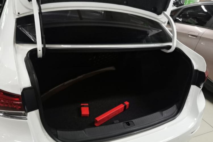 Used Buick GT 2019 18T Automatic Connected Elite Model China V Standard Trunk