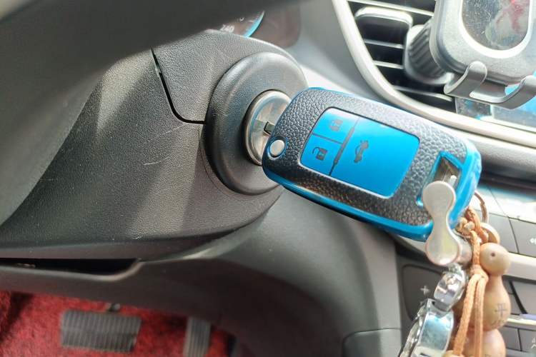 Used Buick GT 2019 18T Automatic Connected Elite Model China VI Standard Vehicle Key