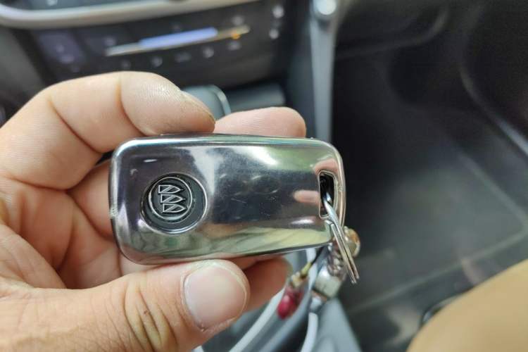 Used Buick GT 2019 18T Automatic Connected Flagship Version China V Standard Vehicle Key