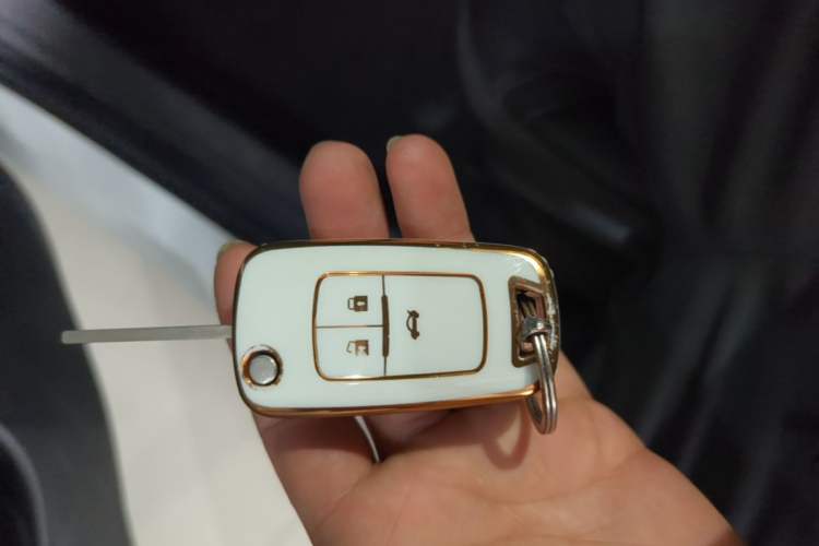 Used Buick GT 2019 18T Automatic Connected Elite Model China VI Standard Vehicle Key