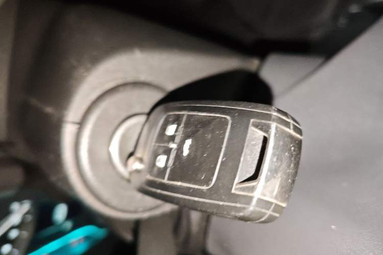 Used Buick GT 2019 18T Automatic Connected Elite Model China VI Standard Vehicle Key