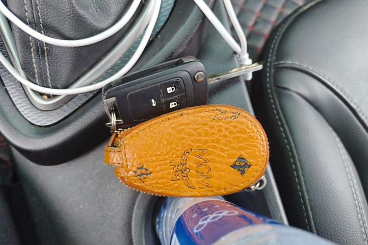Used Buick GT 2019 18T Automatic Connected Elite Model China VI Standard Vehicle Key