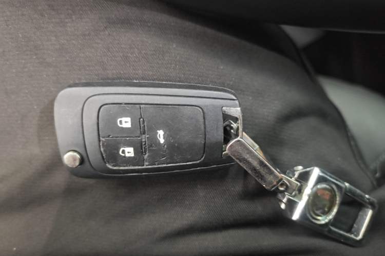 Used Buick GT 2019 18T Automatic Connected Elite Model China VI Standard Vehicle Key