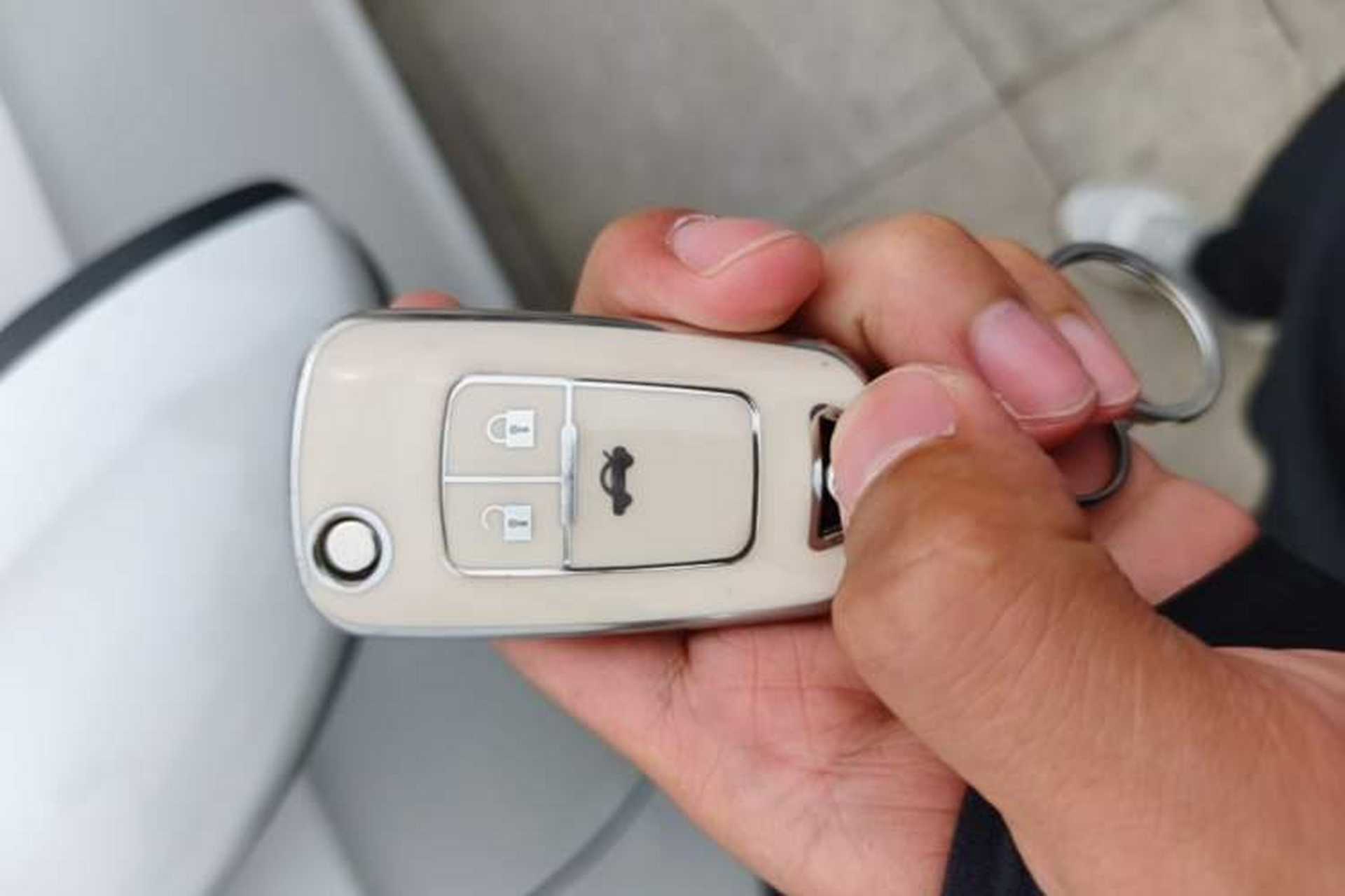 Used Buick GT 2019 15T Manual Elite Version China VI Standard Vehicle Key