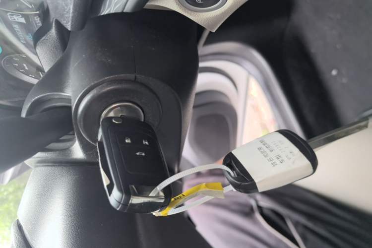 Used Buick GT 2019 15T Manual Elite Version China VI Standard Vehicle Key