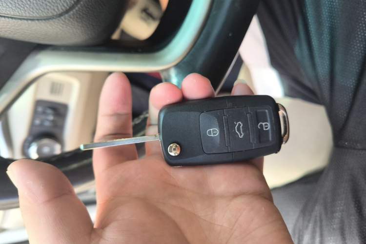 Used Buick GT 2019 15T Dual-Clutch Connected Elite Version China V Standard Vehicle Key