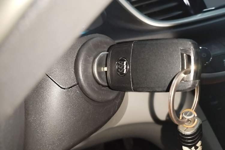 Used Buick GT 2019 15T Dual-Clutch Connected Elite Model China VI Vehicle Key