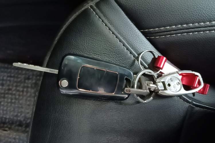 Used Buick GT 2019 18T Automatic Connected Elite Model China VI Standard Vehicle Key