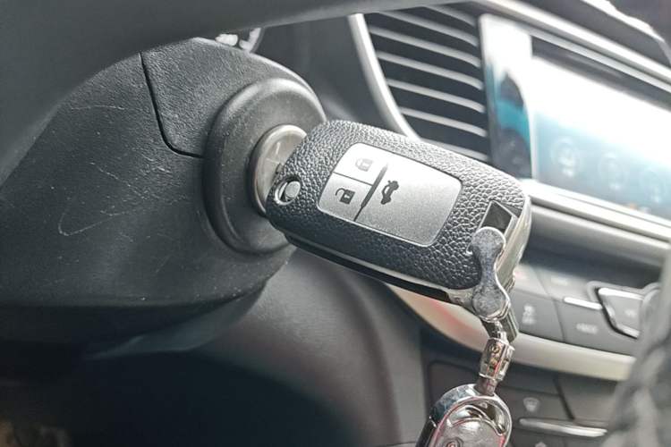 Used Buick GT 2019 18T Automatic Connected Elite Model China VI Standard Vehicle Key