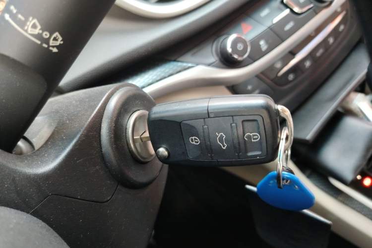 Used Buick GT 2019 15T Dual-Clutch Connected Elite Model China VI Vehicle Key