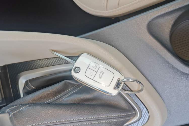 Used Buick GT 2019 15T Dual-Clutch Connected Elite Model China VI Vehicle Key