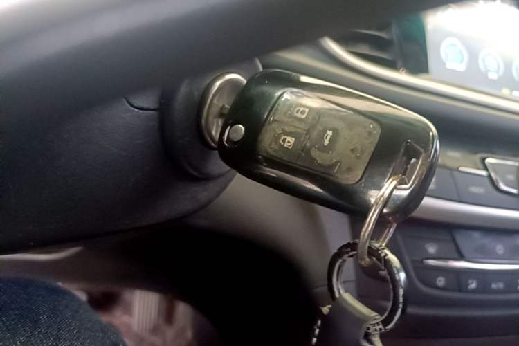 Used Buick GT 2019 18T Automatic Connected Elite Model China VI Standard Vehicle Key