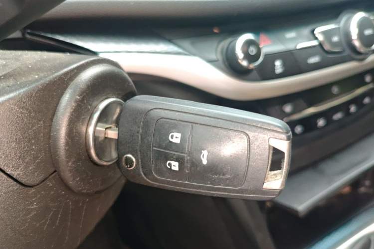 Used Buick GT 2019 18T Automatic Connected Elite Model China VI Standard Vehicle Key