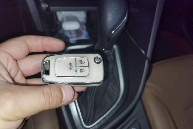 Used Buick GT 2019 18T Automatic Connected Flagship Version China VI Standard Vehicle Key