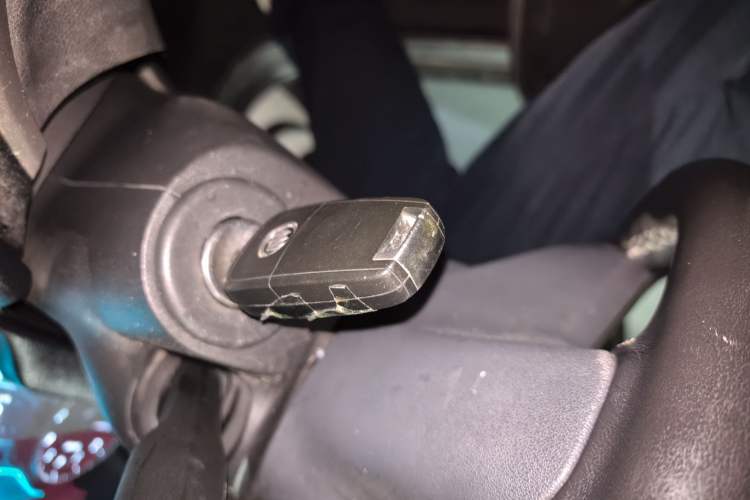 Used Buick GT 2019 18T Automatic Connected Elite Model China VI Standard Vehicle Key