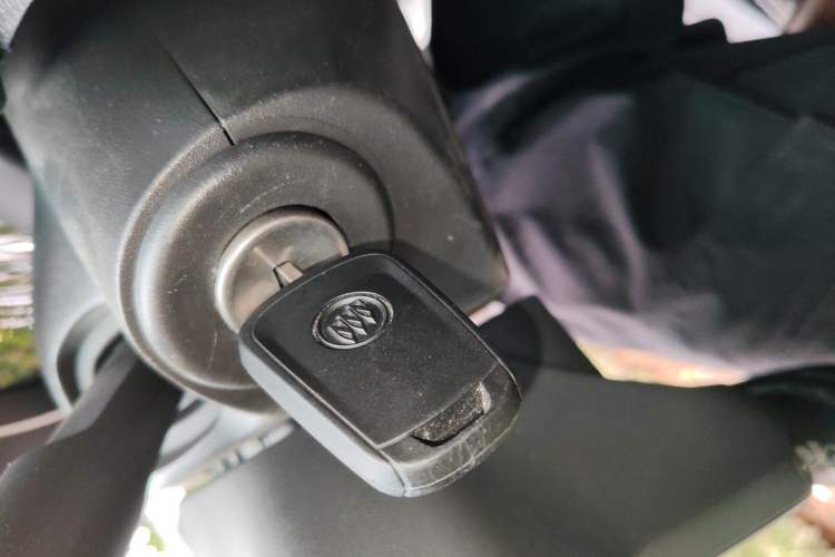 Used Buick GT 2019 18T Automatic Connected Elite Model China VI Standard Vehicle Key
