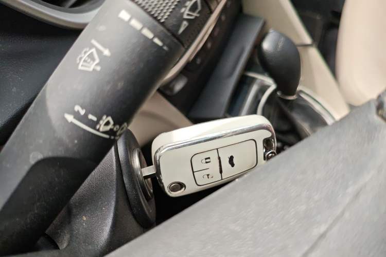Used Buick GT 2019 15T Dual-Clutch Connected Elite Model China VI Vehicle Key