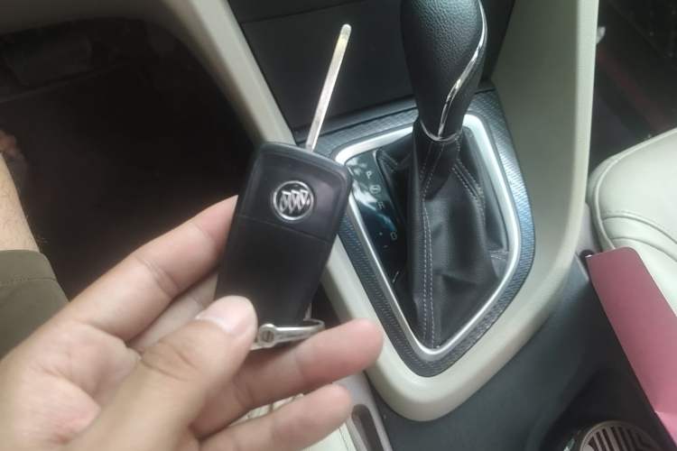 Used Buick GT 2019 15T Dual-Clutch Connected Elite Model China VI Vehicle Key