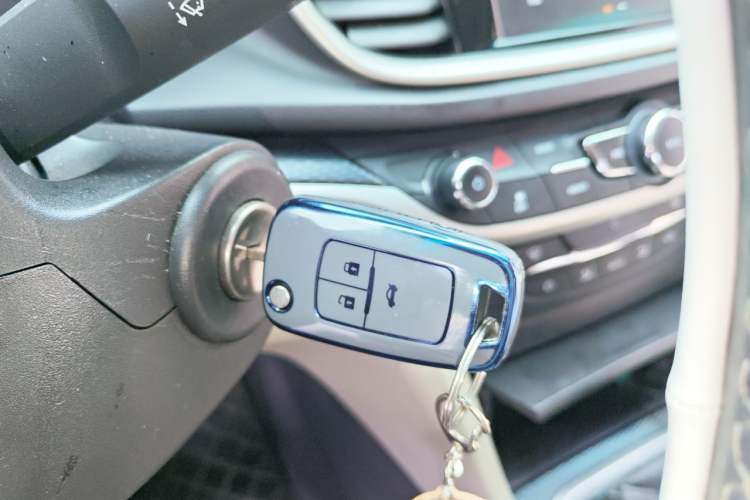 Used Buick GT 2019 15T Dual-Clutch Connected Elite Model China VI Vehicle Key