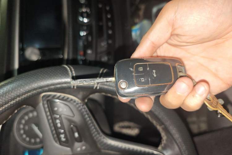 Used Buick GT 2019 18T Automatic Connected Elite Model China VI Standard Vehicle Key