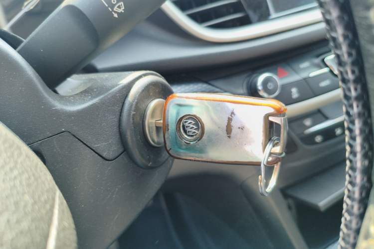 Used Buick GT 2019 18T Automatic Connected Elite Model China VI Standard Vehicle Key