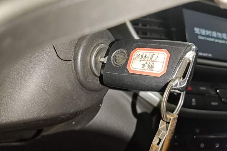 Used Buick GT 2019 18T Automatic Connected Elite Model China VI Standard Vehicle Key