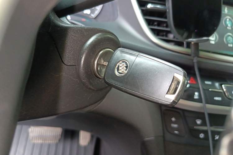 Used Buick GT 2019 18T Automatic Connected Elite Model China V Standard Vehicle Key