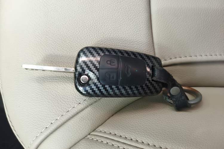 Used Buick GT 2019 15T Dual-Clutch Connected Elite Model China VI Vehicle Key