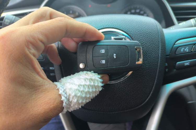 Used Buick GT 2019 18T Automatic Connected Flagship Version China V Standard Vehicle Key