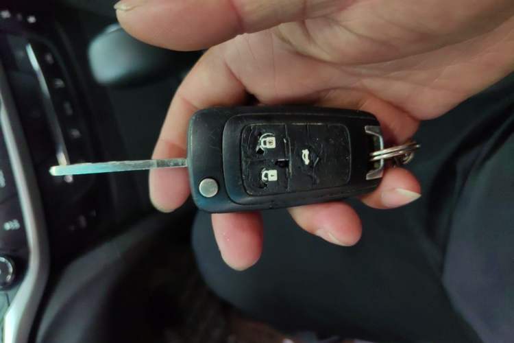 Used Buick GT 2019 18T Automatic Connected Elite Model China VI Standard Vehicle Key
