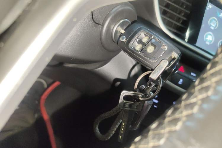 Used Buick GT 2019 18T Automatic Connected Elite Model China V Standard Vehicle Key
