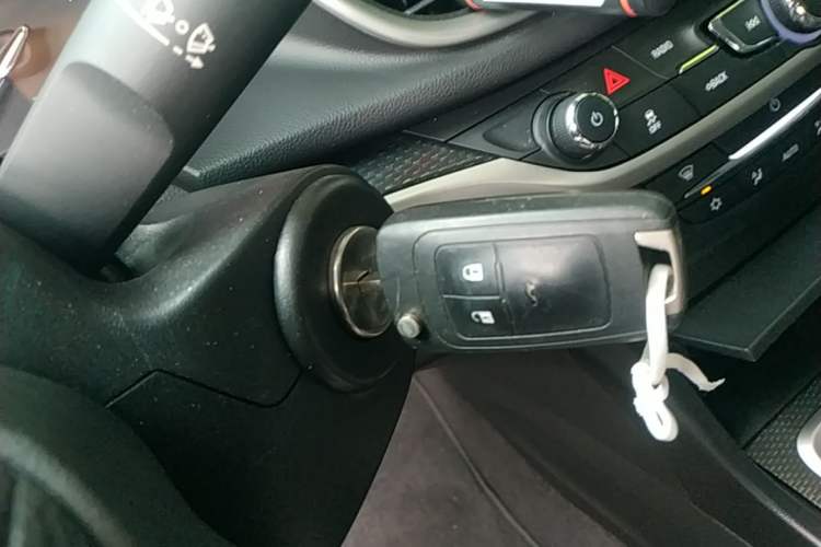 Used Buick GT 2019 18T Automatic Connected Elite Model China VI Standard Vehicle Key