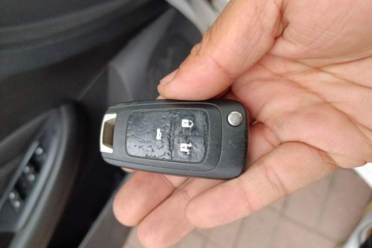 Used Buick GT 2019 18T Automatic Connected Elite Model China V Standard Vehicle Key