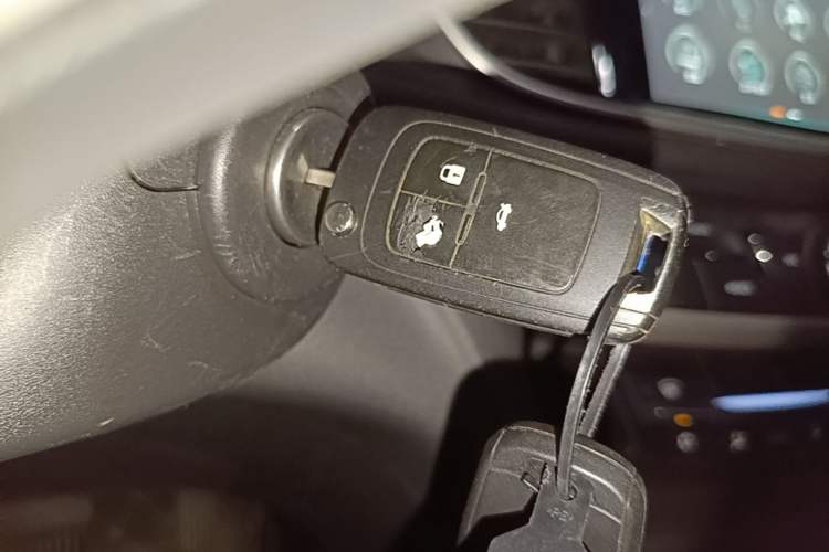 Used Buick GT 2019 18T Automatic Connected Elite Model China VI Standard Vehicle Key