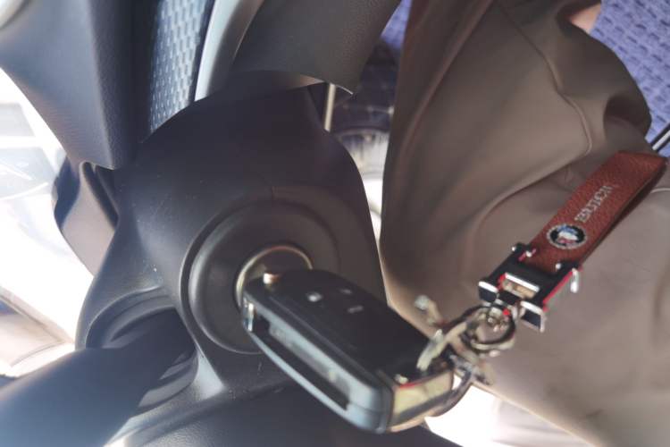 Used Buick GT 2019 18T Automatic Connected Elite Model China VI Standard Vehicle Key