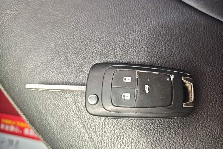 Used Buick GT 2019 18T Automatic Connected Elite Model China VI Standard Vehicle Key