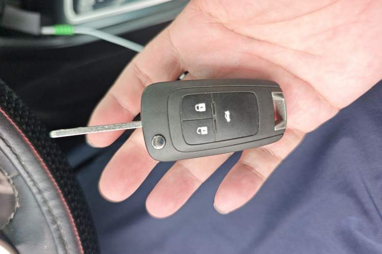 Used Buick GT 2019 18T Automatic Connected Elite Model China VI Standard Vehicle Key