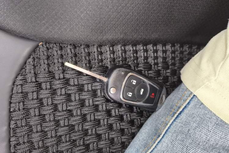 Used Buick GT 2019 15T Dual-Clutch Advanced Version China VI Standard Vehicle Key