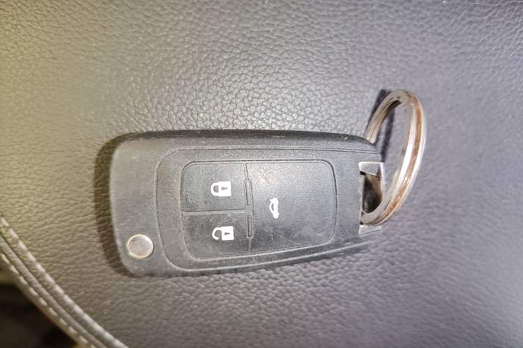 Used Buick GT 2019 18T Automatic Connected Elite Model China V Standard Vehicle Key