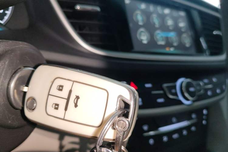 Used Buick GT 2019 15T Dual-Clutch Connected Elite Version China V Standard Vehicle Key
