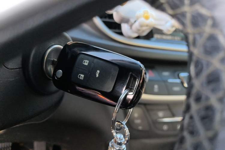 Used Buick GT 2019 18T Automatic Connected Elite Model China VI Standard Vehicle Key