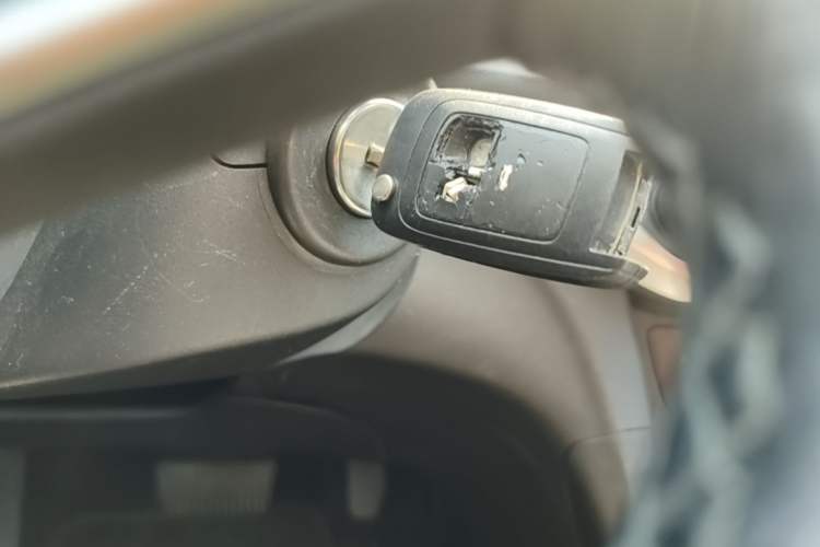 Used Buick GT 2019 18T Automatic Connected Elite Model China VI Standard Vehicle Key