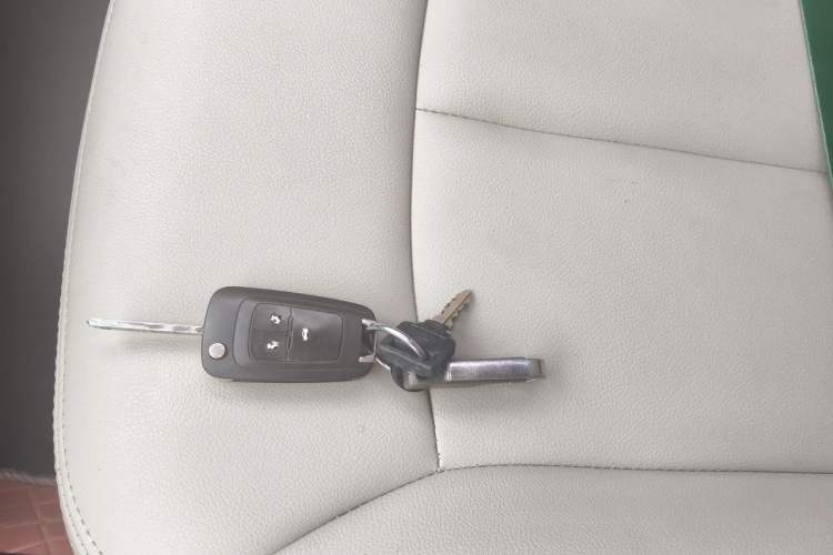 Used Buick GT 2019 15T Dual-Clutch Advanced Version China VI Standard Vehicle Key