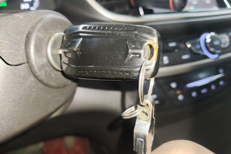 Used Buick GT 2019 18T Automatic Connected Elite Model China VI Standard Vehicle Key