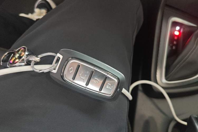 Used Buick GT 2019 18T Automatic Connected Elite Model China V Standard Vehicle Key