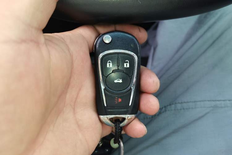 Used Buick GT 2019 18T Automatic Connected Elite Model China V Standard Vehicle Key