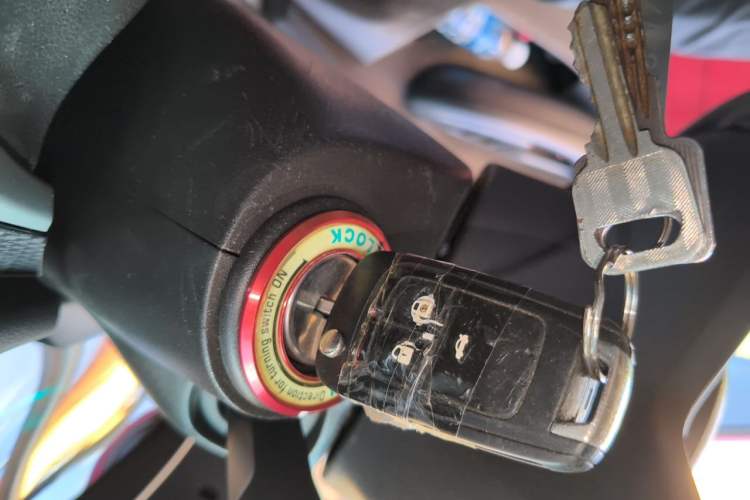 Used Buick GT 2019 18T Automatic Connected Elite Model China V Standard Vehicle Key